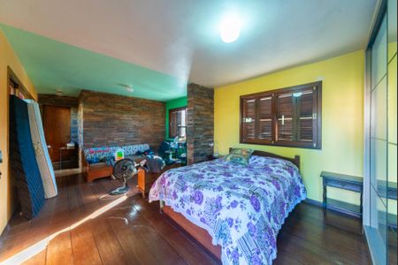 Casa para alugar com 210m², 3 quartos e 3 vagasSuíte