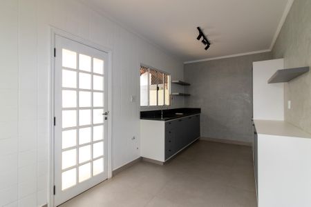 Casa de condomínio para alugar com 104m², 3 quartos e 2 vagas Casa de condomínio para alugar com 104m², 3 quartos e 2 vagasCozinha