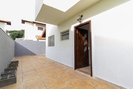 Casa de condomínio para alugar com 104m², 3 quartos e 2 vagas Casa de condomínio para alugar com 104m², 3 quartos e 2 vagasÁrea externa