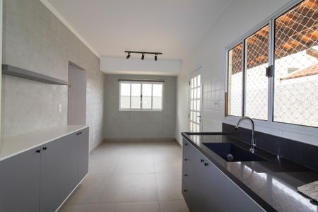 Casa de condomínio para alugar com 104m², 3 quartos e 2 vagas Casa de condomínio para alugar com 104m², 3 quartos e 2 vagasCozinha