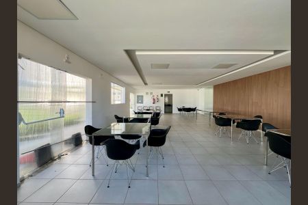 Apartamento à venda com 86m², 2 quartos e 1 vaga Apartamento à venda com 86m², 2 quartos e 1 vagaÁrea comum - Salão de festas