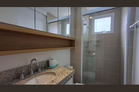 Apartamento à venda com 73m², 3 quartos e 2 vagas Apartamento à venda com 73m², 3 quartos e 2 vagasBanheiro social