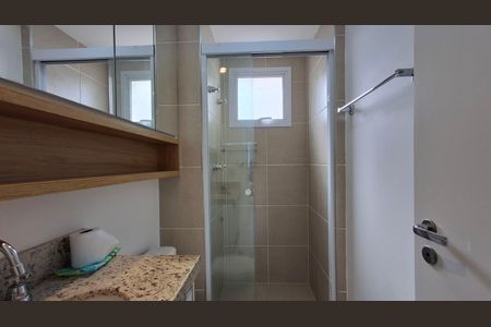 Apartamento à venda com 73m², 3 quartos e 2 vagas Apartamento à venda com 73m², 3 quartos e 2 vagasBanheiro social