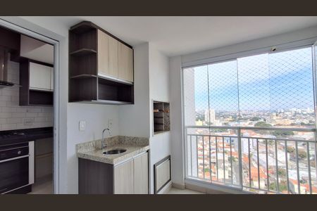 Apartamento à venda com 73m², 3 quartos e 2 vagas Apartamento à venda com 73m², 3 quartos e 2 vagasVaranda