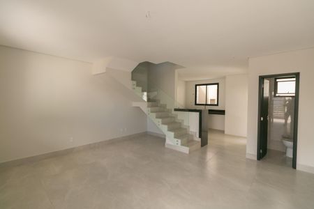 Casa à venda com 3 quartos, 127m² em Itapoã, Belo Horizonte