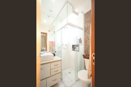 Apartamento à venda com 98m², 3 quartos e 3 vagas Apartamento à venda com 98m², 3 quartos e 3 vagasBanheiro da Suíte