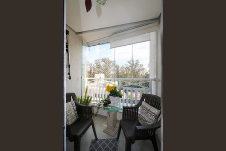Apartamento à venda com 98m², 3 quartos e 3 vagas Apartamento à venda com 98m², 3 quartos e 3 vagasVaranda da Sala