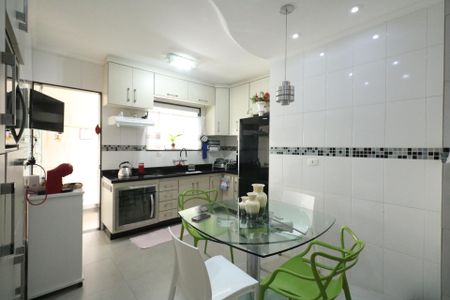 Apartamento à venda com 98m², 3 quartos e 3 vagas Apartamento à venda com 98m², 3 quartos e 3 vagasCozinha