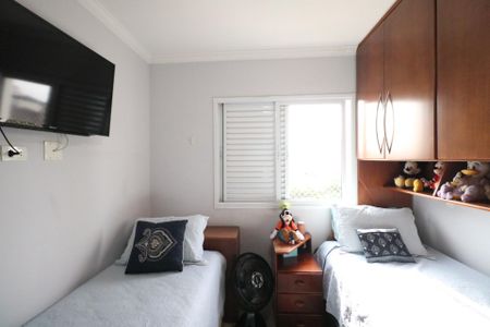 Apartamento à venda com 98m², 3 quartos e 3 vagas Apartamento à venda com 98m², 3 quartos e 3 vagasQuarto 2