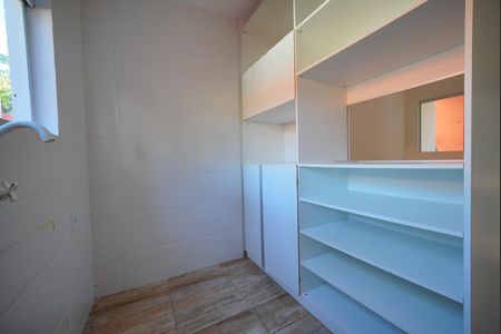 Cozinha de casa para alugar com 1 quarto, 44m² em São João do Rio Vermelho, Florianópolis