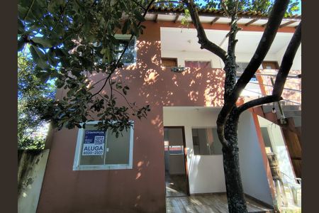 Casa para alugar com 44m², 1 quarto e 1 vaga Casa para alugar com 44m², 1 quarto e 1 vagaFachada