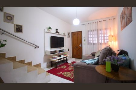 Casa à venda com 2 quartos, 95m² em Vila Santa Clara, São Paulo
