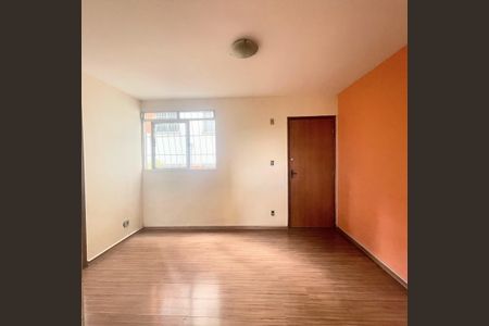 Sala de apartamento à venda com 2 quartos, 43m² em São João Batista, Belo Horizonte