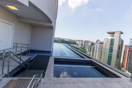 Apartamento à venda com 70m², 1 quarto e 2 vagasPiscina