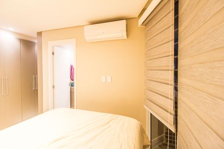 Apartamento à venda com 70m², 1 quarto e 2 vagas Apartamento à venda com 70m², 1 quarto e 2 vagasSuíte