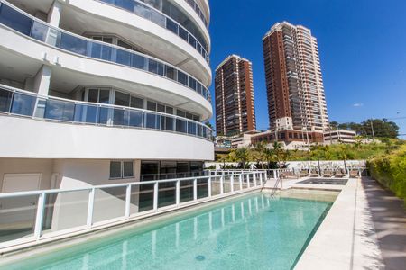 Apartamento à venda com 70m², 1 quarto e 2 vagasPiscina