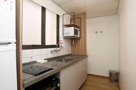 Cozinha + Área de Serviço de apartamento para alugar com 1 quarto, 36m² em Centro Histórico, Porto Alegre