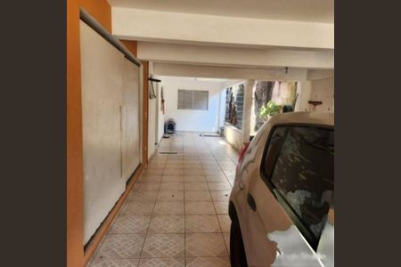 Casa à venda com 300m², 4 quartos e 4 vagasFoto 01