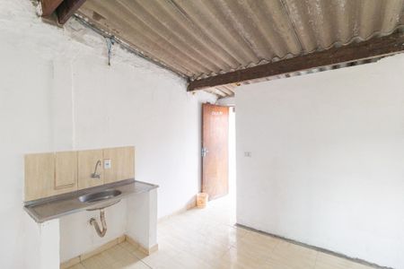 Cozinha de apartamento para alugar com 1 quarto, 20m² em Jardim Ana Estela, Carapicuíba