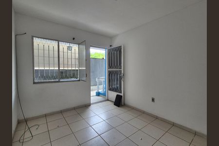 Casa para alugar com 1 quarto, 50m² em Vargem Pequena, Rio de Janeiro