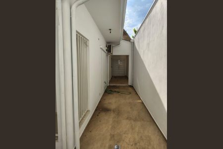 Casa à venda com 162m², 3 quartos e 4 vagasÁrea externa