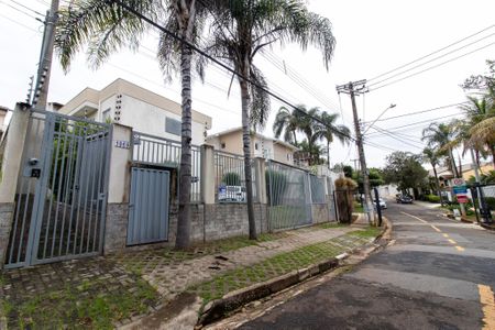 Casa de condomínio à venda com 120m², 3 quartos e 1 vaga Casa de condomínio à venda com 120m², 3 quartos e 1 vagaFachada