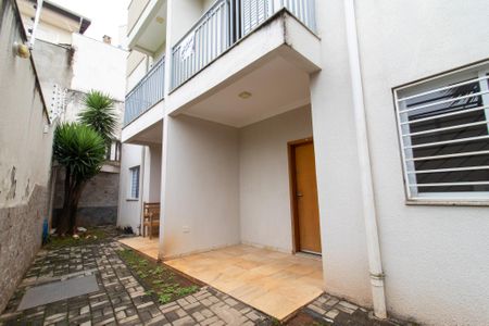 Casa de condomínio à venda com 120m², 3 quartos e 1 vaga Casa de condomínio à venda com 120m², 3 quartos e 1 vagaEntrada