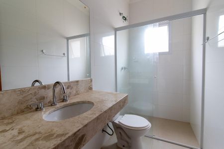 Casa de condomínio à venda com 120m², 3 quartos e 1 vaga Casa de condomínio à venda com 120m², 3 quartos e 1 vagaBanheiro