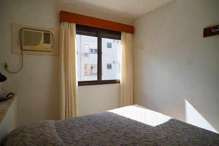 Quarto  de apartamento para alugar com 1 quarto, 36m² em Centro Histórico, Porto Alegre