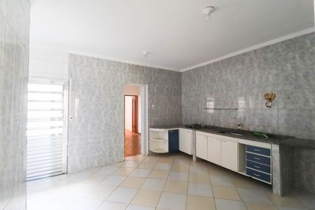 Casa para alugar com 110m², 2 quartos e 1 vaga