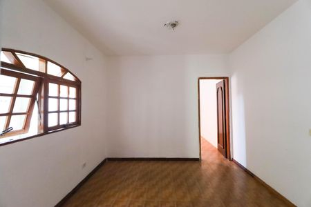 Casa para alugar com 110m², 2 quartos e 1 vaga