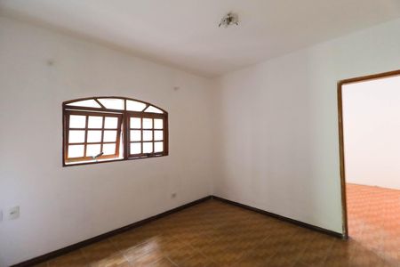 Casa para alugar com 110m², 2 quartos e 1 vaga