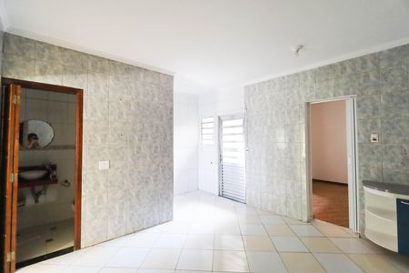 Casa para alugar com 110m², 2 quartos e 1 vaga