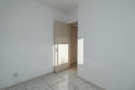 Quarto de apartamento para alugar com 2 quartos, 62m² em Rubem Berta, Porto Alegre