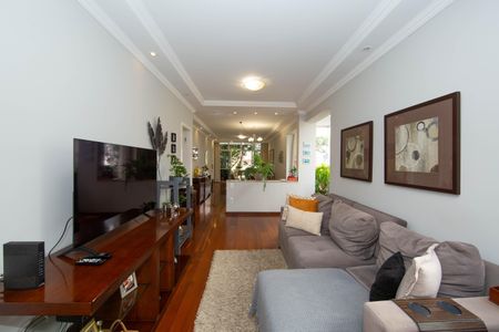Apartamento à venda com 200m², 5 quartos e 2 vagas Apartamento à venda com 200m², 5 quartos e 2 vagasSALA