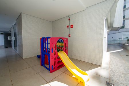 Apartamento à venda com 60m², 2 quartos e 2 vagas Apartamento à venda com 60m², 2 quartos e 2 vagasPLAYGROUND