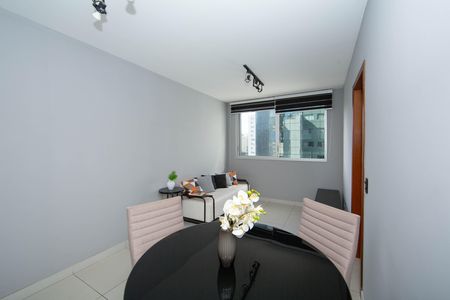 Apartamento à venda com 60m², 2 quartos e 2 vagas Apartamento à venda com 60m², 2 quartos e 2 vagasSALA