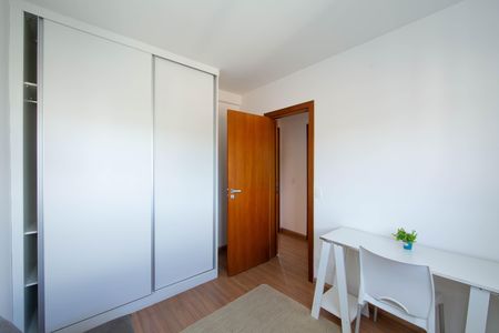 Apartamento à venda com 60m², 2 quartos e 2 vagas Apartamento à venda com 60m², 2 quartos e 2 vagasQUARTO1