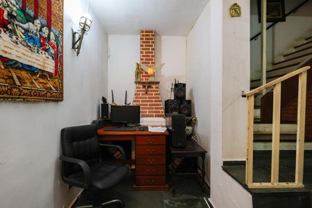 Sala de casa para alugar com 2 quartos, 117m² em Jardim Kuabara, Taboão da Serra