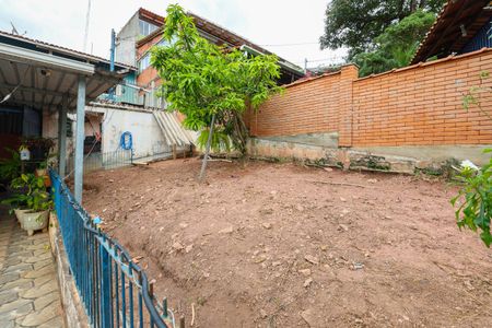 Casa para alugar com 117m², 2 quartos e 3 vagas Casa para alugar com 117m², 2 quartos e 3 vagasÁrea externa