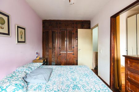 Casa para alugar com 117m², 2 quartos e 3 vagas Casa para alugar com 117m², 2 quartos e 3 vagasQuarto 1