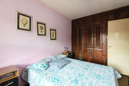 Casa para alugar com 117m², 2 quartos e 3 vagas Casa para alugar com 117m², 2 quartos e 3 vagasQuarto 1