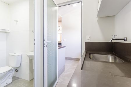 Apartamento para alugar com 76m², 2 quartos e 1 vagaÁrea de Serviço