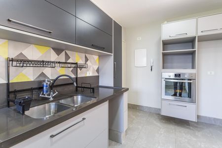 Apartamento para alugar com 76m², 2 quartos e 1 vagaCozinha