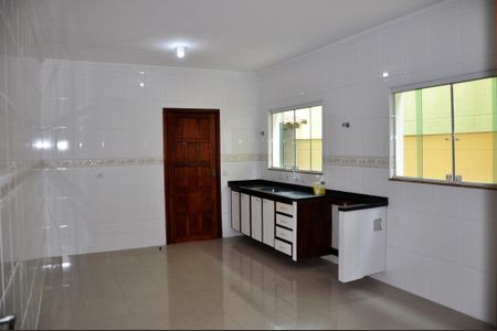 Casa para alugar com 200m², 3 quartos e 3 vagas Casa para alugar com 200m², 3 quartos e 3 vagasDetalhe - Cozinha