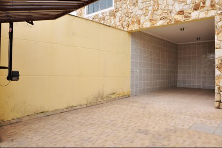 Casa para alugar com 200m², 3 quartos e 3 vagas Casa para alugar com 200m², 3 quartos e 3 vagasGaragem