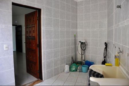 Casa para alugar com 200m², 3 quartos e 3 vagas Casa para alugar com 200m², 3 quartos e 3 vagasDetalhe - Área de Serviço