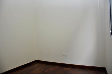 Casa para alugar com 200m², 3 quartos e 3 vagas Casa para alugar com 200m², 3 quartos e 3 vagasDetalhe - Quarto 03