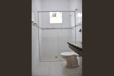 Casa para alugar com 200m², 3 quartos e 3 vagas Casa para alugar com 200m², 3 quartos e 3 vagasDetalhe - Banheiro Social