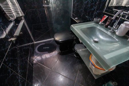 Apartamento à venda com 50m², 2 quartos e 1 vaga Apartamento à venda com 50m², 2 quartos e 1 vagaBanheiro